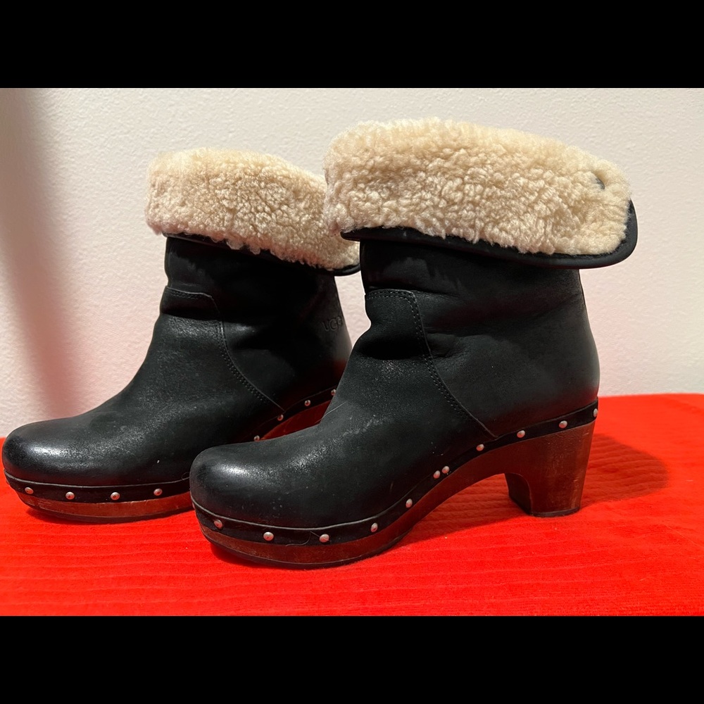 Ugg Boots, clog style. Super comfy and warm.